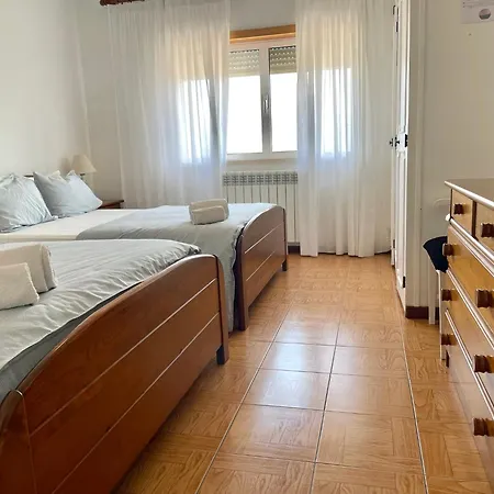 Colina Do Eletrico 3* فيغيورا دا فوز