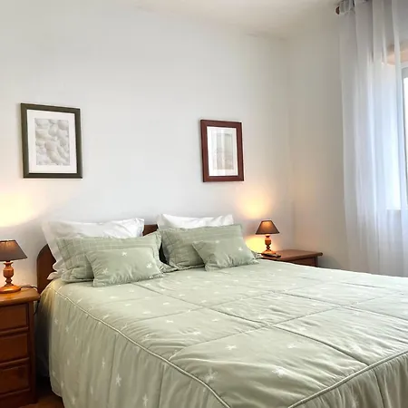 Colina Do Eletrico بيت ضيافة فيغيورا دا فوز